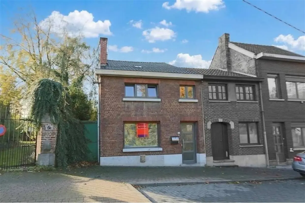 Maison à vendre à Jumet 6040 175000.00€ 2 chambres 90.00m² - annonce 717442