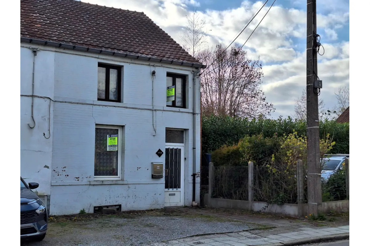 Maison à vendre à Morlanwelz 7140 60000.00€ 3 chambres m² - annonce 717549