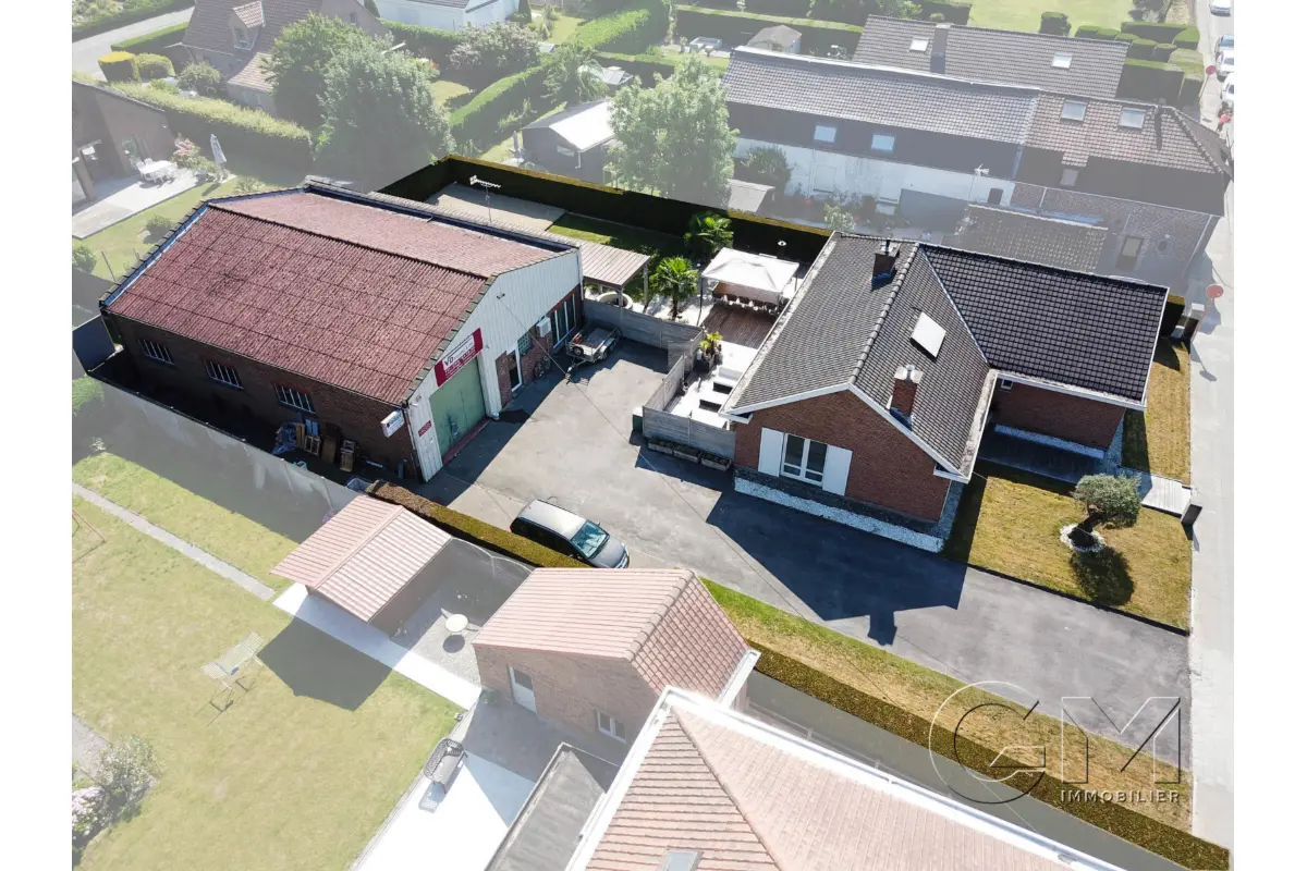 Immeuble mixte à vendre à Mouscron 7700 519000.00€ 3 chambres 213.00m² - annonce 717511