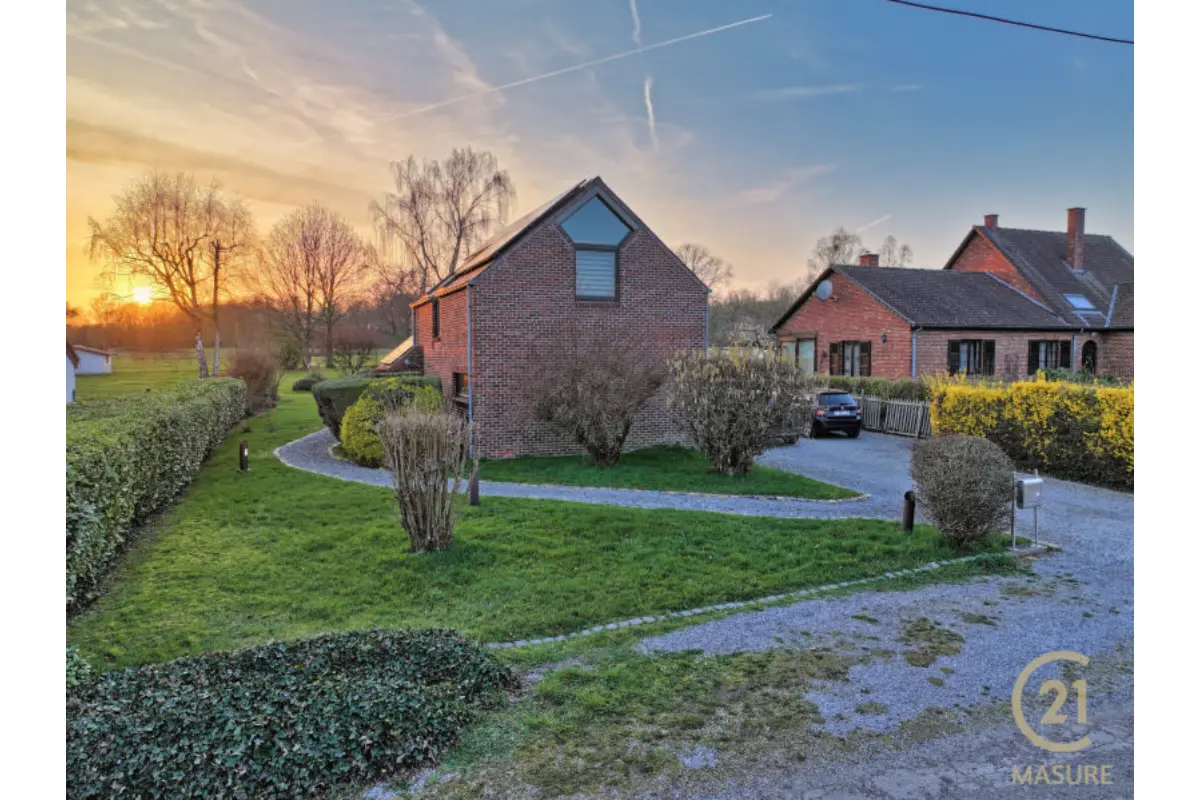 Villa à vendre à Casteau 7061 475000.00€ 3 chambres 160.00m² - annonce 717801