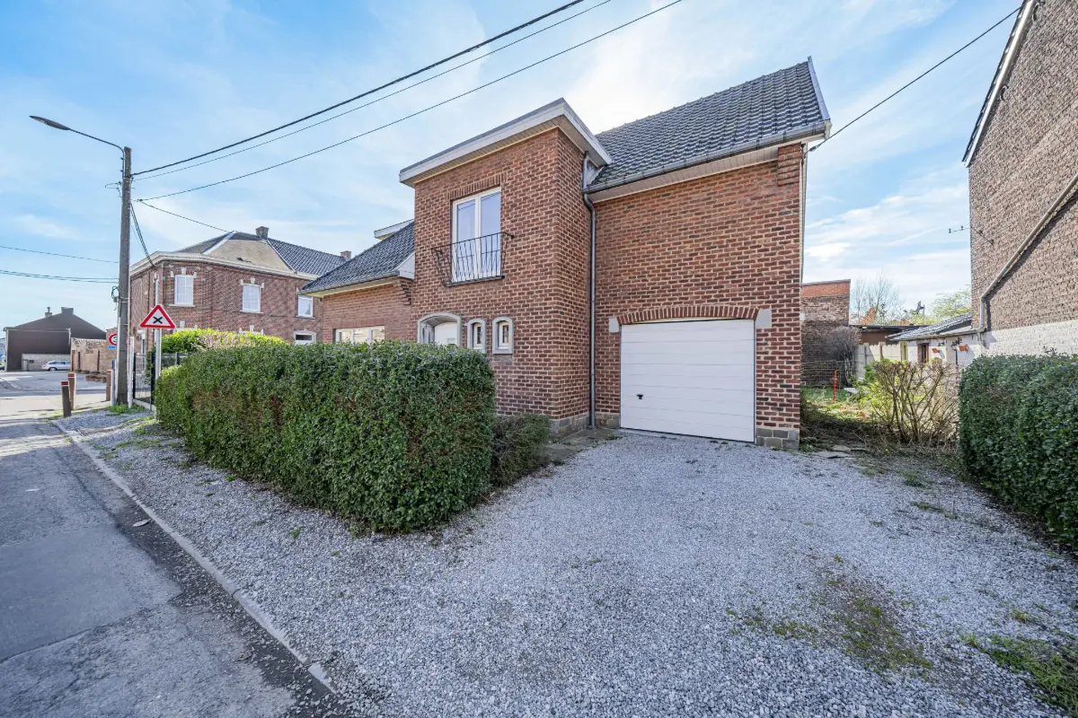 Maison à vendre à Courcelles 6180 250000.00€ 3 chambres 125.00m² - annonce 717202