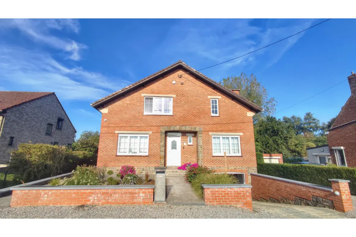 Villa à vendre à Courcelles 6180 389000.00€ 4 chambres 200.00m² - annonce 718112