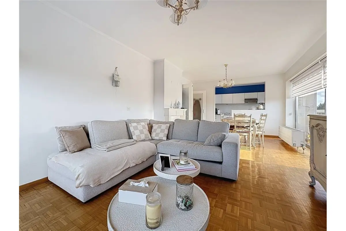 Appartement à vendre à Charleroi 6000 135000.00€ 3 chambres 90.00m² - annonce 718199