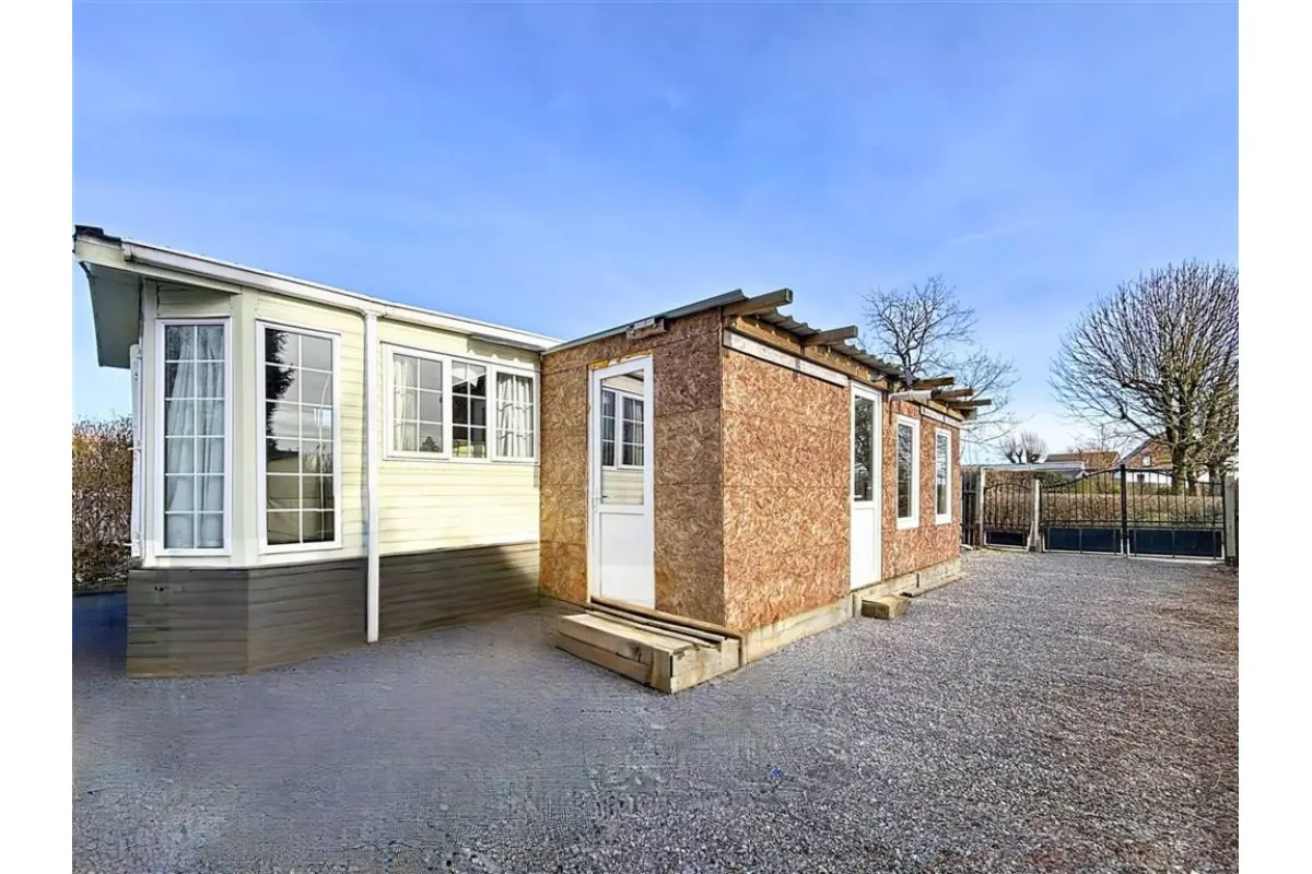 Bungalow à vendre à Froidchapelle 6440 69000.00€ 2 chambres 59.00m² - annonce 718283