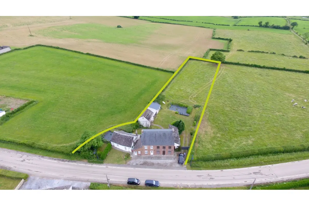 Maison à vendre à Momignies 6590 199000.00€ 6 chambres 273.00m² - annonce 719227