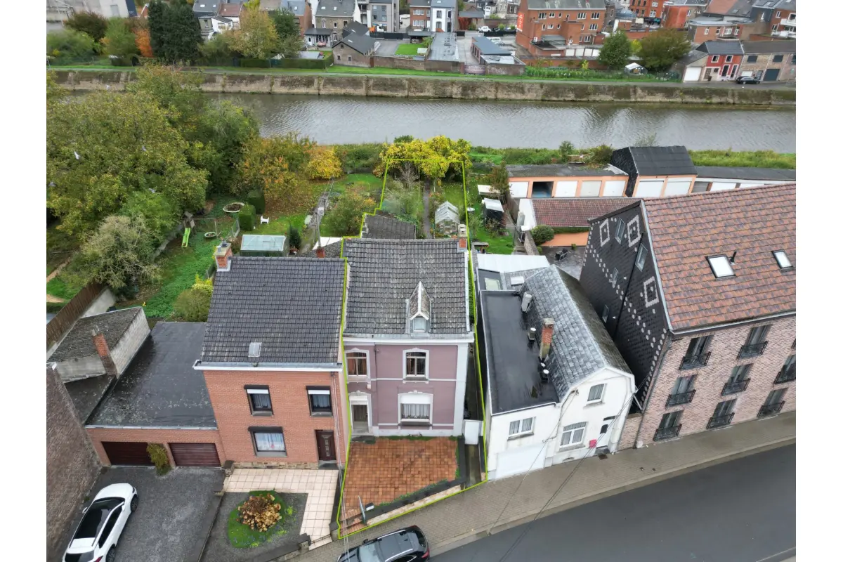 Maison à vendre à Aiseau-Presles 6250 155000.00€ 3 chambres 130.00m² - annonce 718441