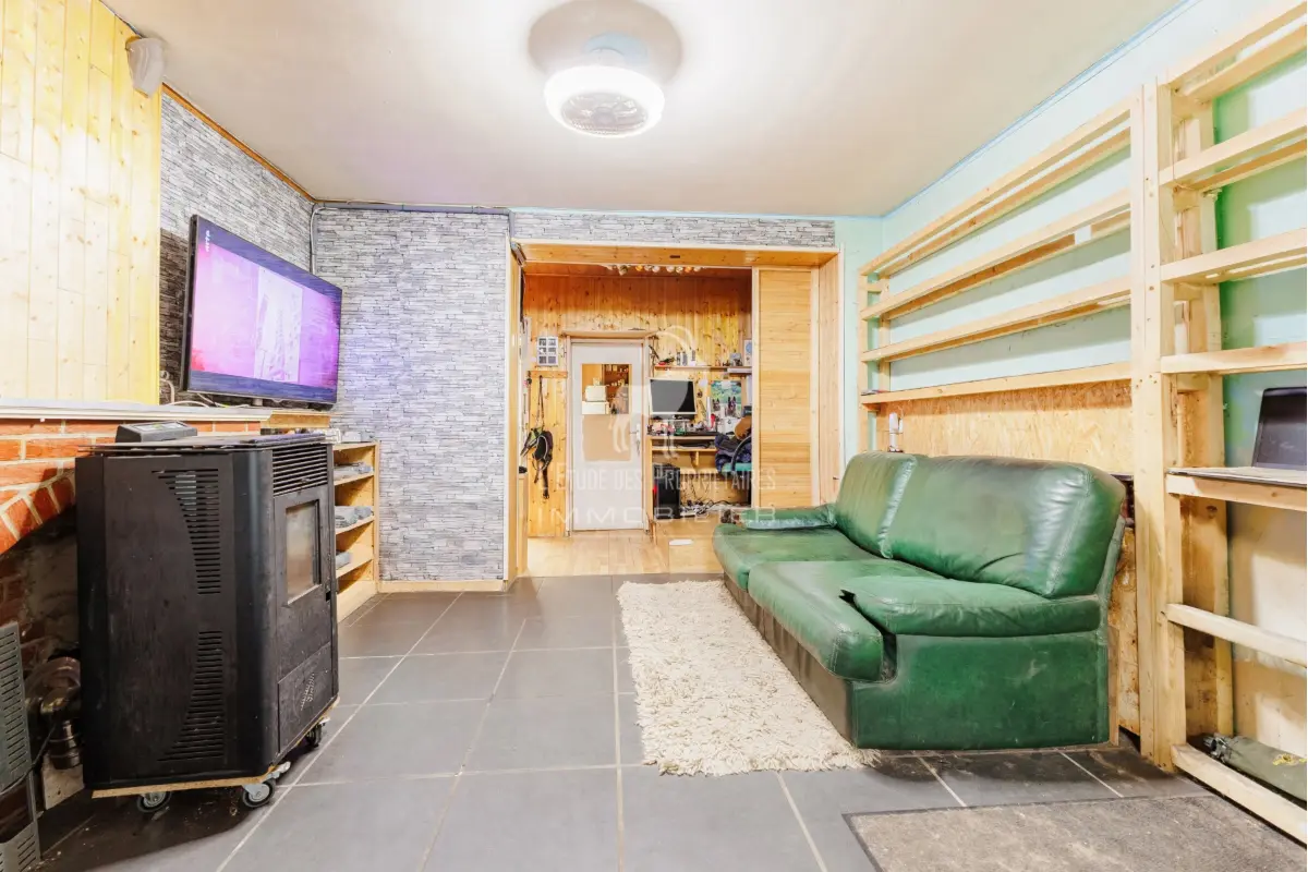 Maison à vendre à Quaregnon 7390 47999.00€ 1 chambres 71.00m² - annonce 719012