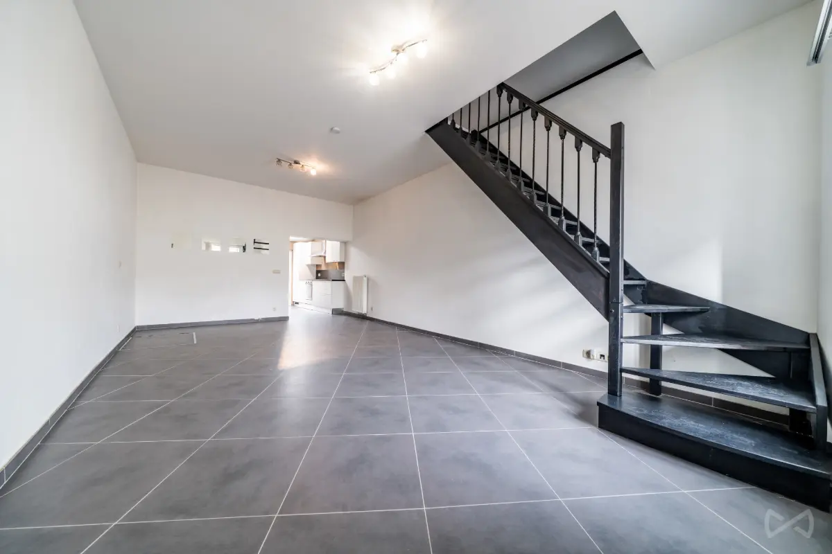 Maison à vendre à Aiseau-Presles 6250 187000.00€ 3 chambres 100.00m² - annonce 738236