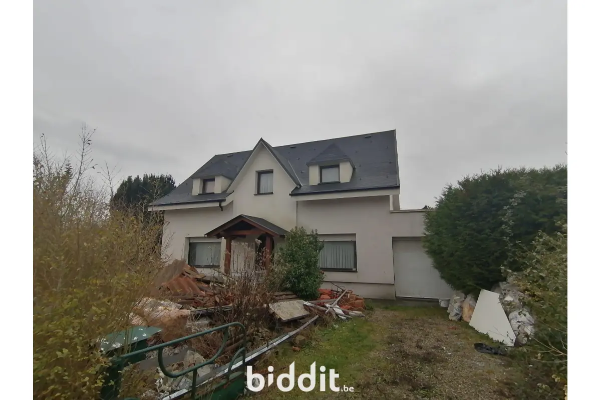 Villa à vendre à Comines-Warneton 7780 105000.00€ 3 chambres m² - annonce 718444