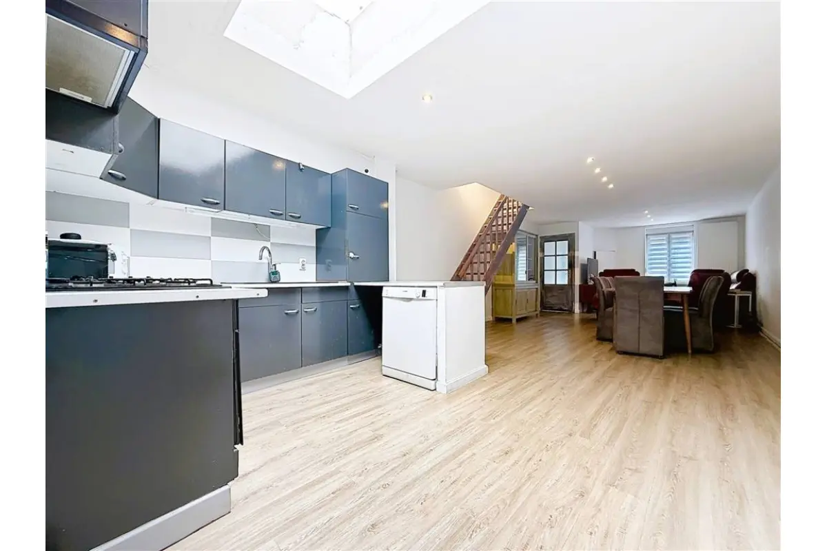 Maison à vendre à Mouscron 7700 165000.00€ 3 chambres 100.00m² - annonce 719949