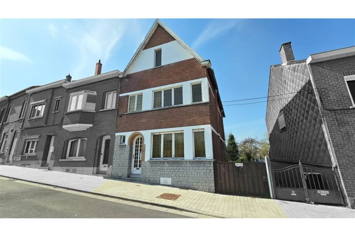 Maison à vendre à Jemappes 7012 155000.00€ 3 chambres 162.00m² - annonce 719939