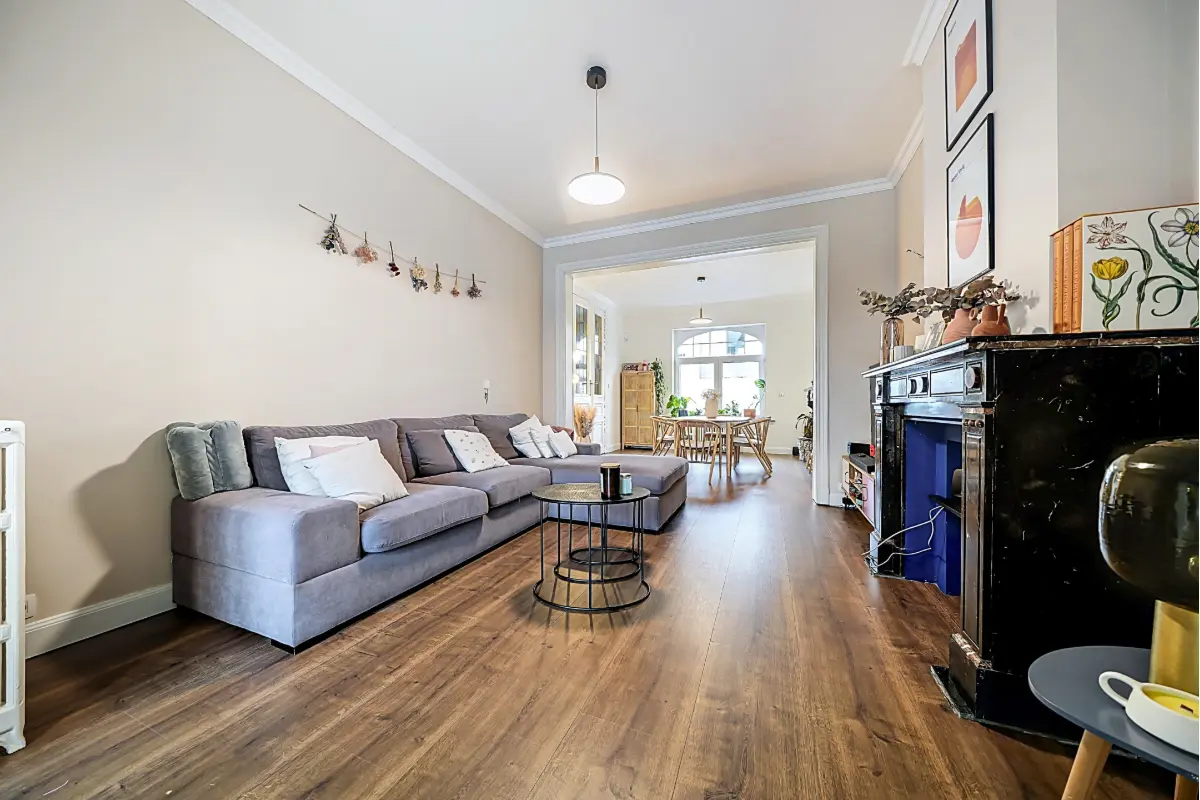 Maison à vendre à Mont-sur-Marchienne 6032 289000.00€ 3 chambres 198.00m² - annonce 720524