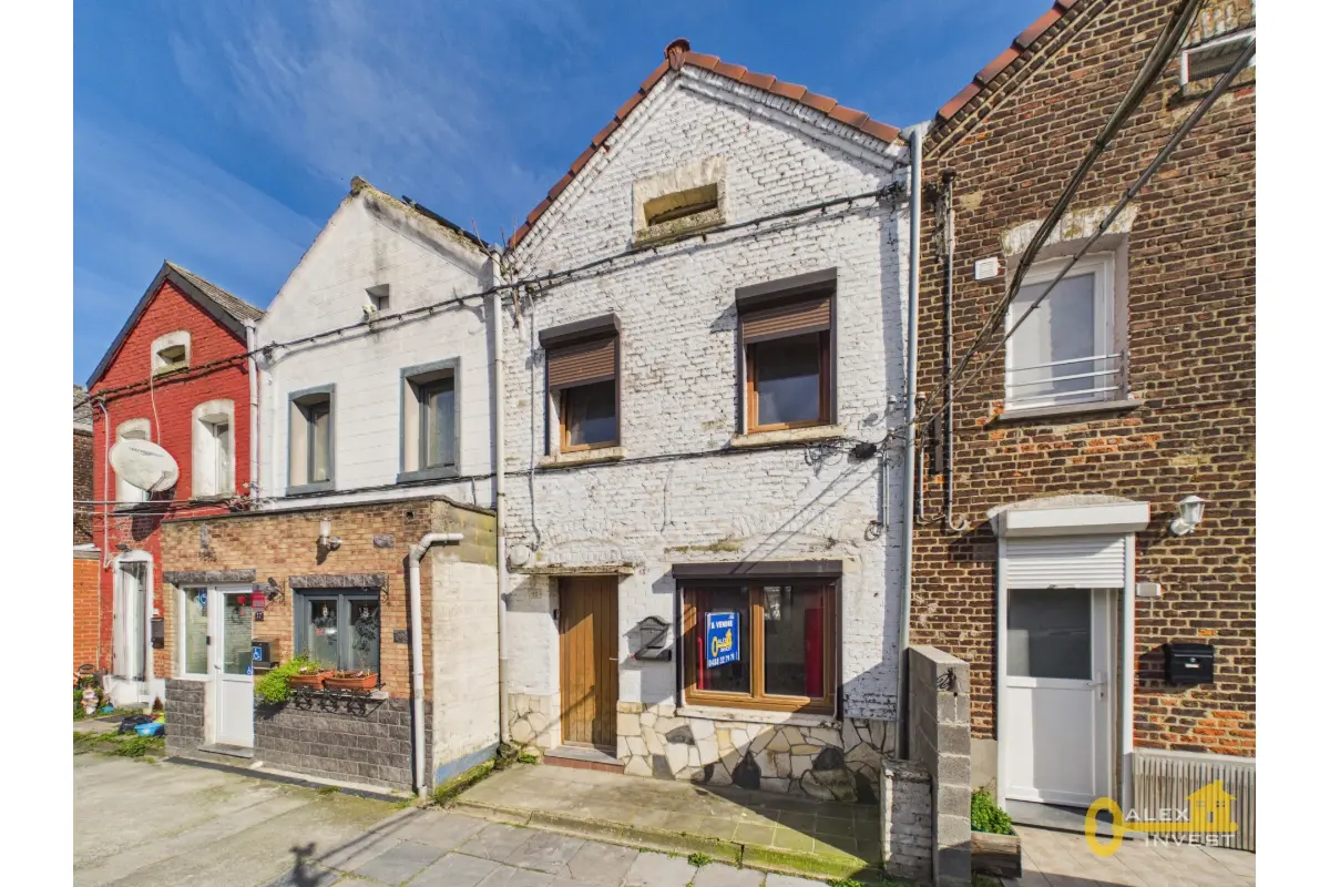 Maison à vendre à Strépy-Bracquegnies 7110 49000.00€ 2 chambres 71.00m² - annonce 720787