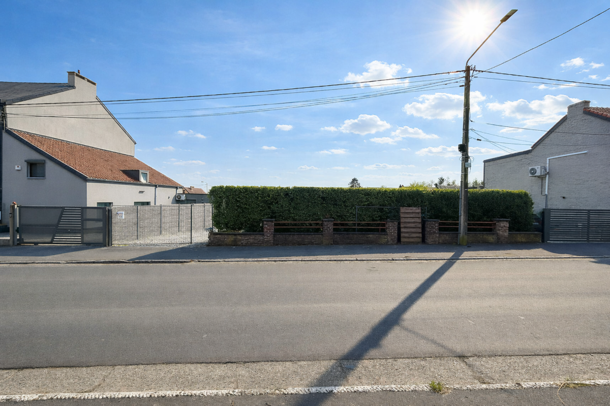 Terrain à vendre à Gilly 6060 99000.00€  chambres m² - annonce 720295