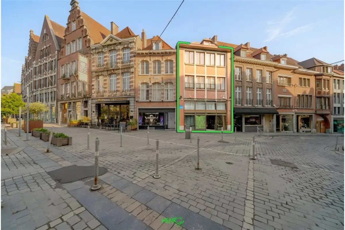 Immeuble de rapport - Immeuble à appartement à vendre à Tournai 7500 499000.00€ 6 chambres 248.00m² - annonce 721615