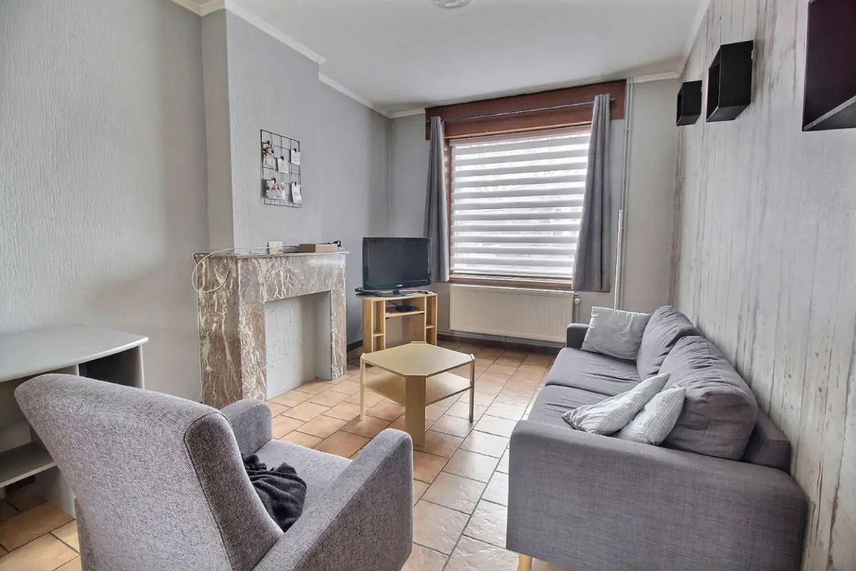 Maison à louer à Montignies-sur-Sambre 6061 350.00€ 3 chambres m² - annonce 722407