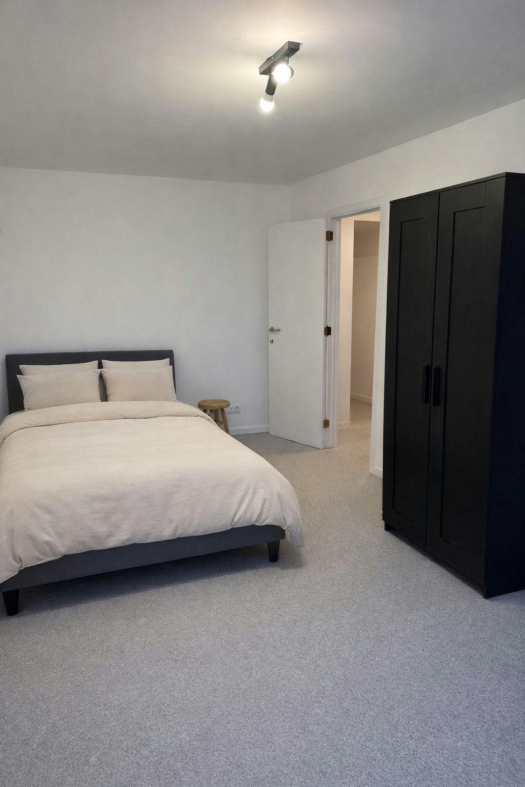 Appartement à louer à Couillet 6010 600.00€ 1 chambres 15.00m² - annonce 794832