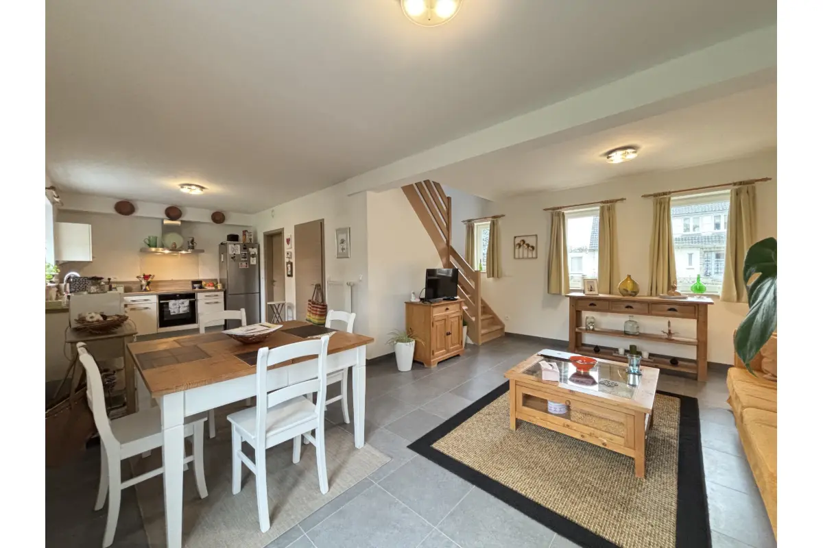 Maison à louer à Lessines 7860 1150.00€ 3 chambres 92.00m² - annonce 724558