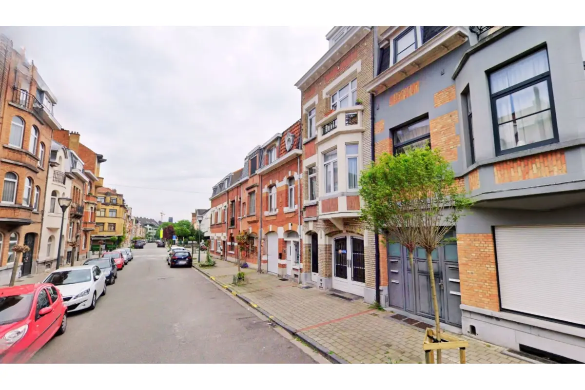 Rez-de-chaussée à  à Anderlecht 1070 250000.00€ 2 chambres 90.00m² - annonce 726961