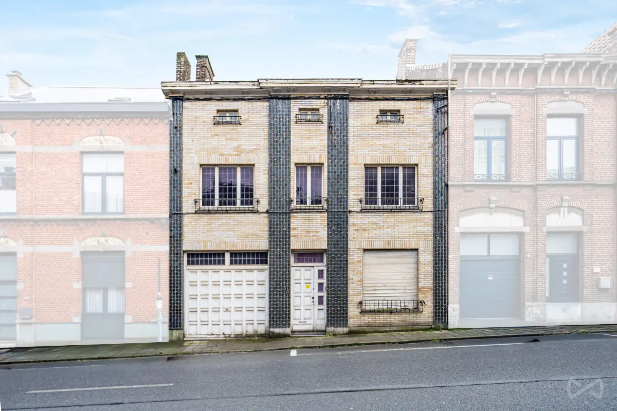 Maison de maître à vendre à Marcinelle 6001 197000.00€ 4 chambres 187.00m² - annonce 796066