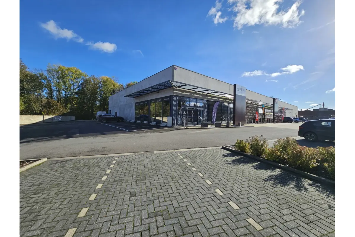 Commerce à louer à Chimay 6460 3232.50€  chambres 431.00m² - annonce 728330