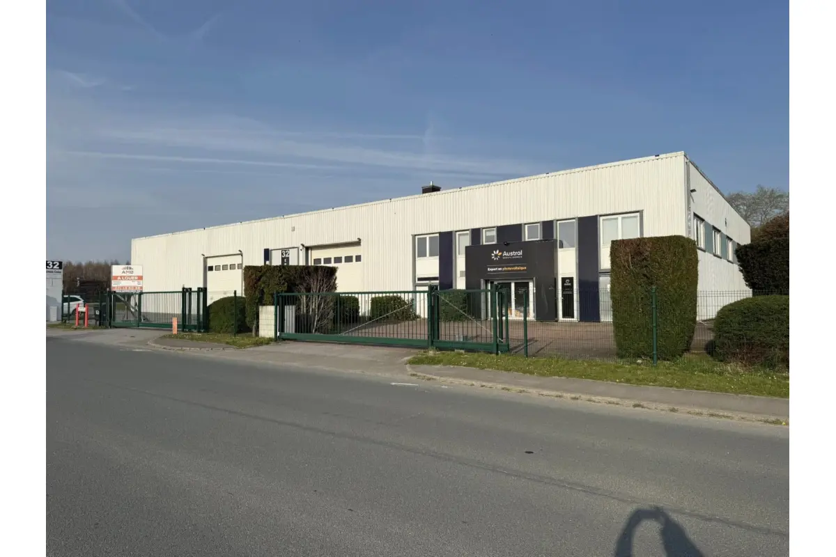 Commerce à vendre à Fleurus 6220 1690000.00€  chambres 1900.00m² - annonce 728374