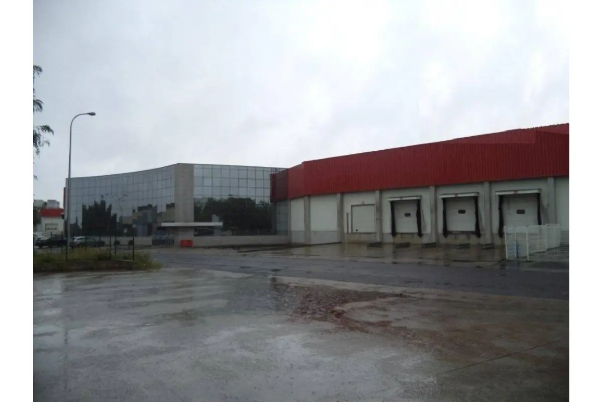 Commerce à vendre à Mouscron 7700 925000.00€  chambres 1479.00m² - annonce 728278