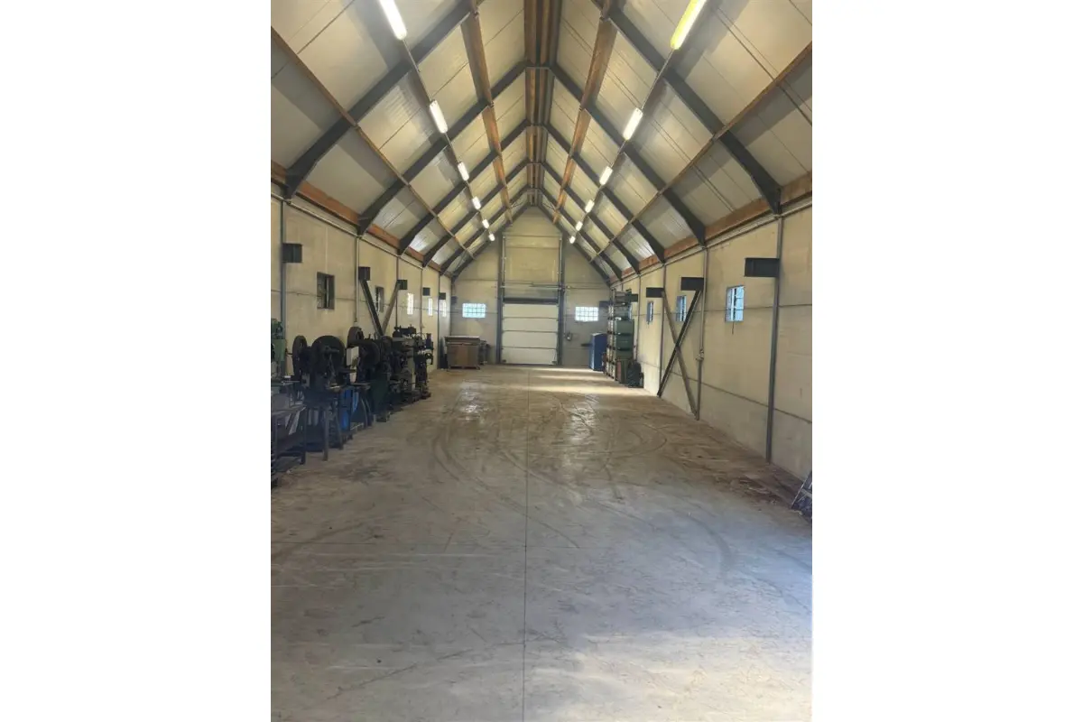 Commerce à vendre à Templeuve 7520 245000.00€  chambres m² - annonce 729646