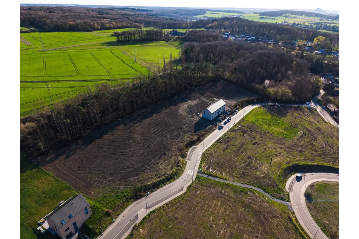 Terrain à  à Aiseau-Presles 6250 127900.00€  chambres m² - annonce 729985