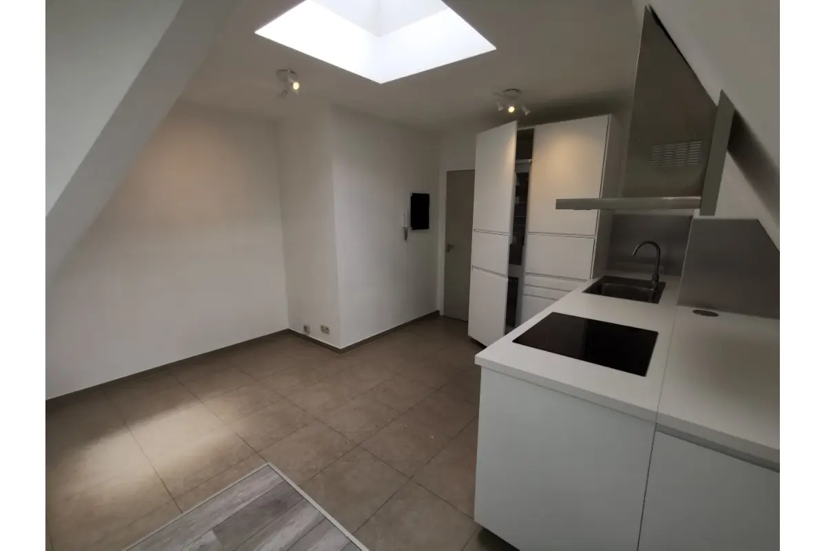 Appartement à louer à Loverval 6280 610.00€ 1 chambres 55.00m² - annonce 729935