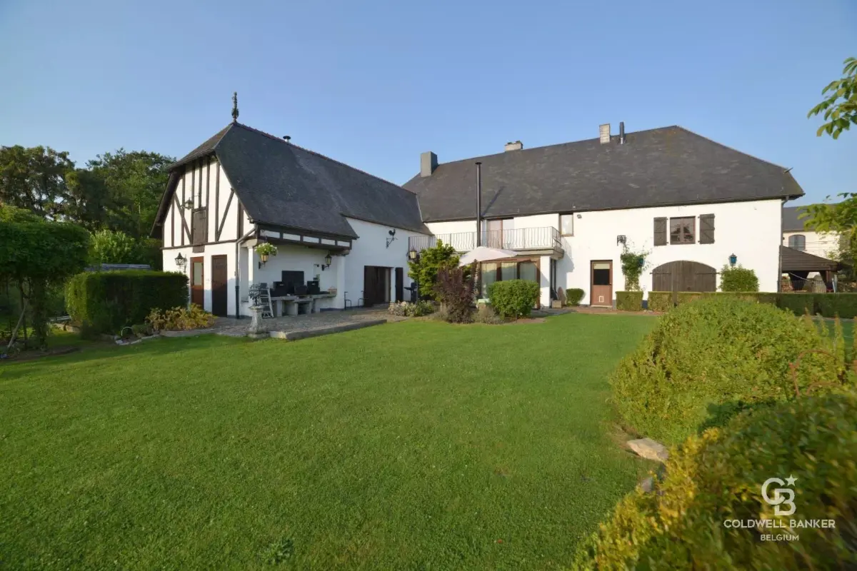 Maison à vendre à Chimay 6460 695000.00€ 7 chambres 604.00m² - annonce 731190