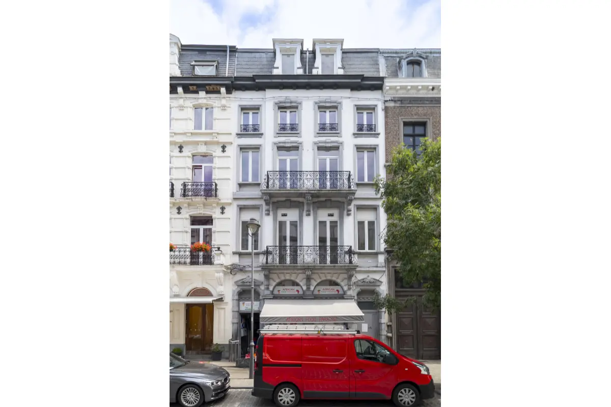 Immeuble de rapport - Immeuble à appartement à vendre à Mons 7000 1495000.00€ 22 chambres 34.00m² - annonce 748479