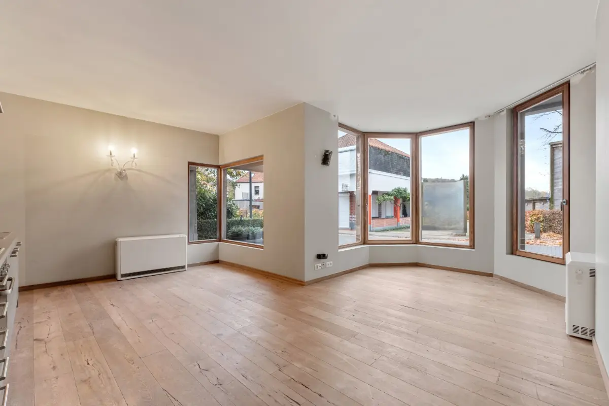 Commerce à vendre à Mont-de-l'Enclus 7750 149000.00€  chambres 55.00m² - annonce 731260