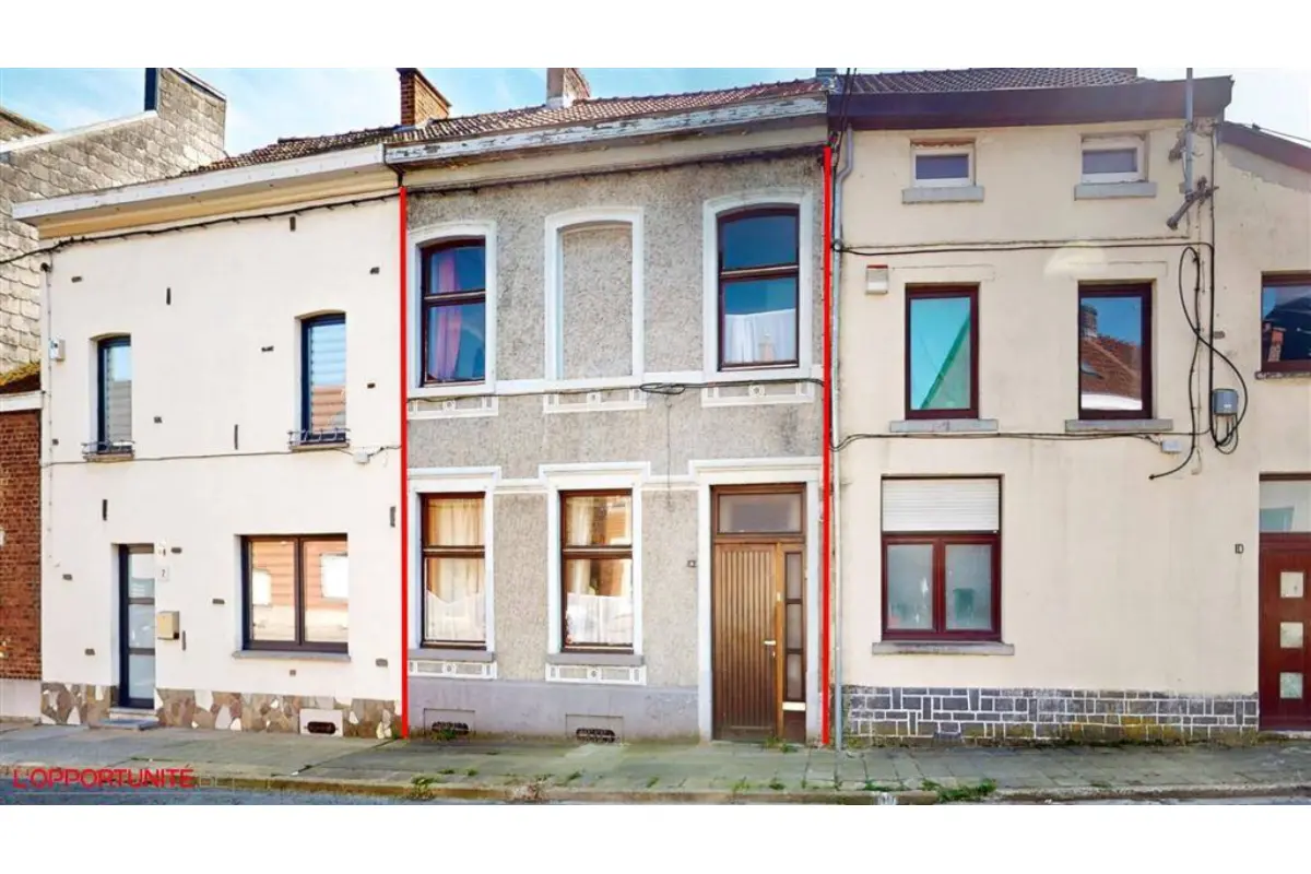 Maison à vendre à Roux 6044 135000.00€ 3 chambres 137.00m² - annonce 731304