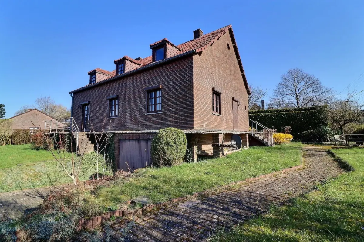 Maison à vendre à Chimay 6460 190000.00€ 4 chambres 320.00m² - annonce 731584