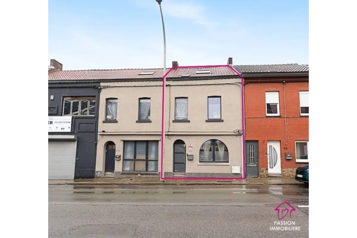 Maison à vendre à Couillet 6010 219000.00€ 4 chambres 258.00m² - annonce 731578