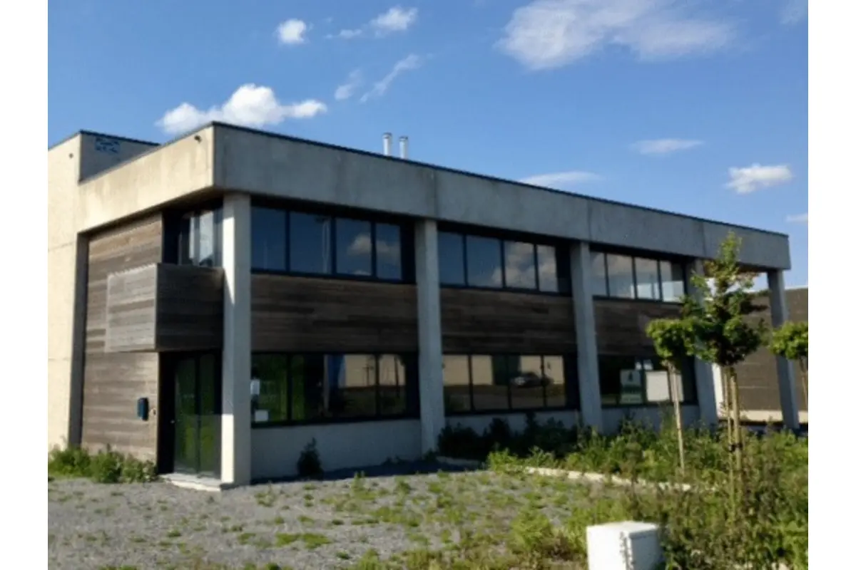 Commerce à louer à Tournai 7500 4800.00€ 0 chambres m² - annonce 731904