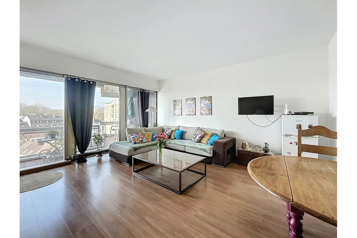 Appartement à vendre à Tournai 7500 105000.00€ 1 chambres 43.00m² - annonce 731553