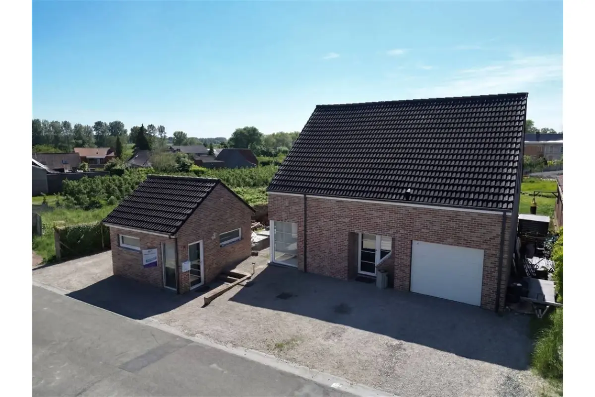 Maison à vendre à Rongy 7623 355000.00€ 3 chambres 154.00m² - annonce 732155