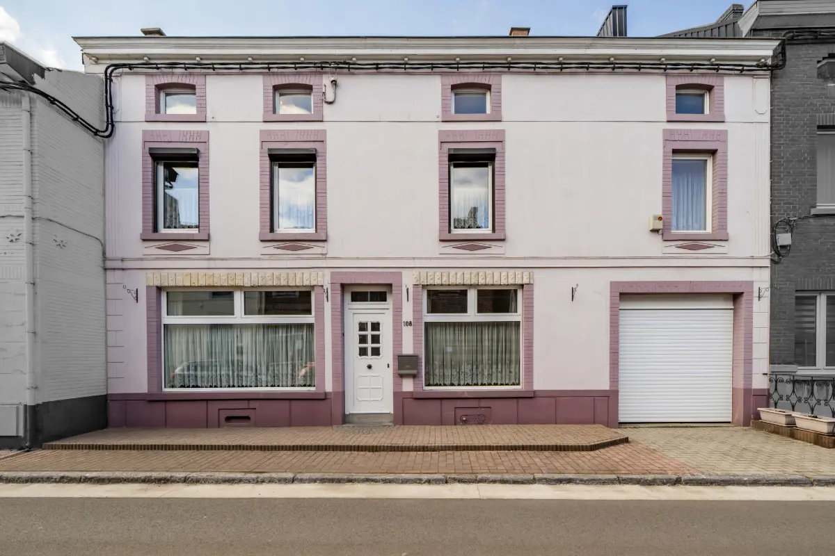 Maison à vendre à Wanfercée-Baulet 6224 275000.00€ 4 chambres 290.00m² - annonce 732281