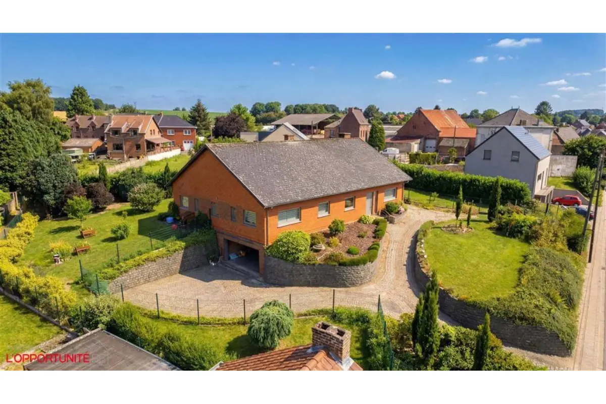 Maison à vendre à Ville-sur-Haine 7070 419000.00€ 5 chambres 200.00m² - annonce 733549