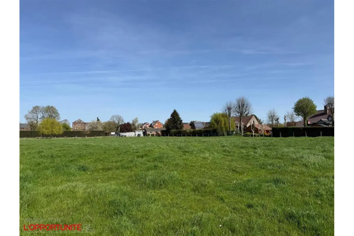 Terrain à bâtir à vendre à Peissant 7120 130000.00€  chambres m² - annonce 733620