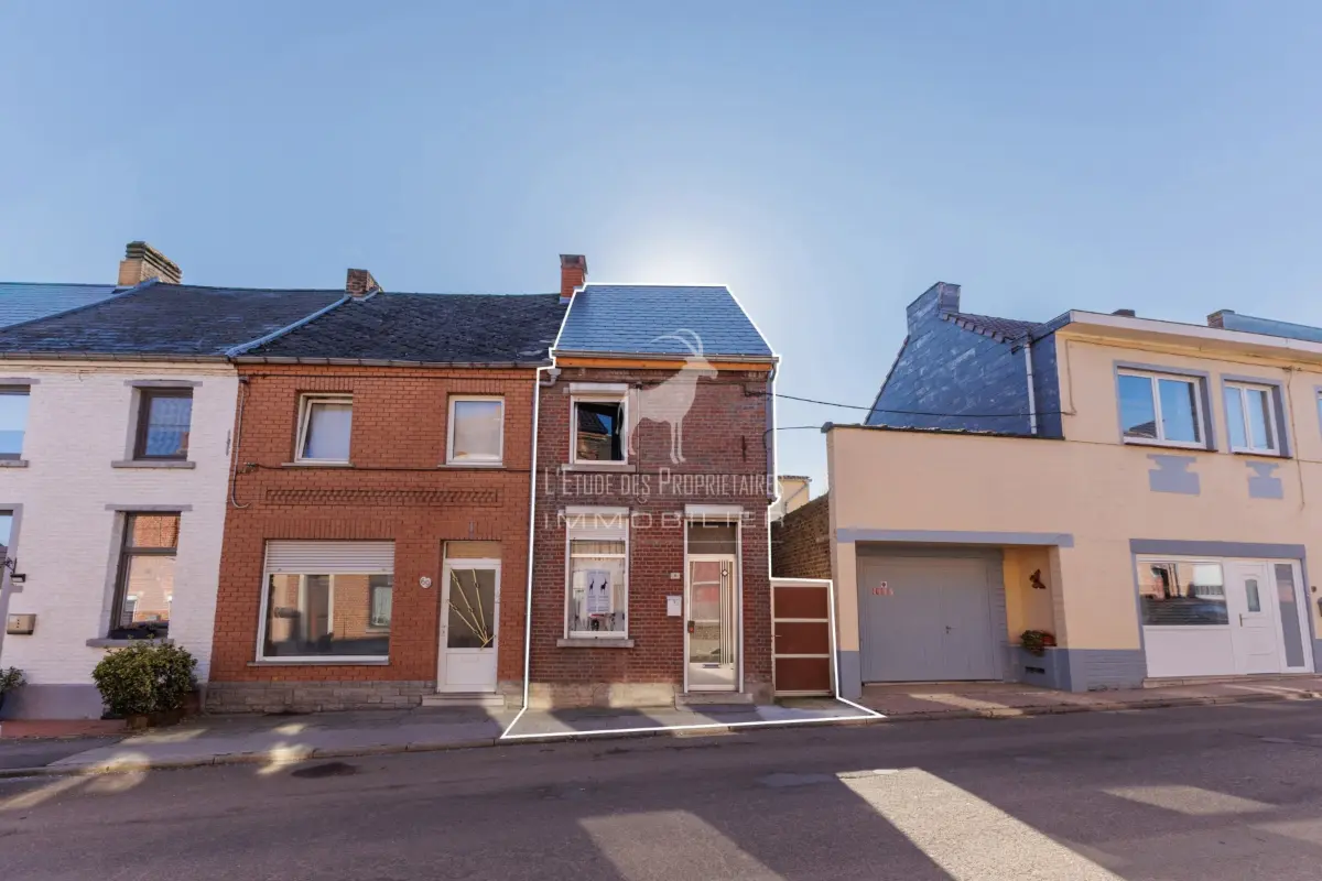 Maison à vendre à Leval-Trahegnies 7134 109999.00€ 3 chambres 98.00m² - annonce 733773