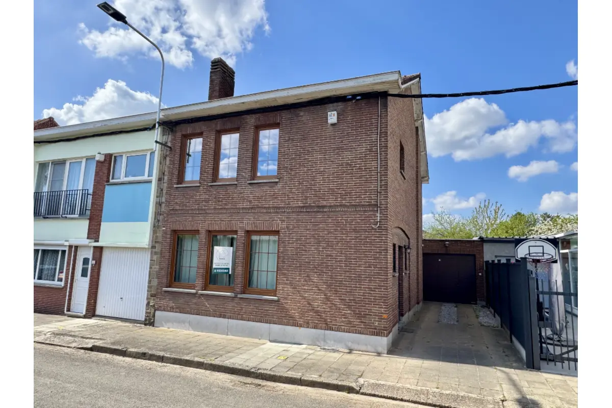 Maison à vendre à Gosselies 6041 195000.00€ 3 chambres 120.00m² - annonce 733412