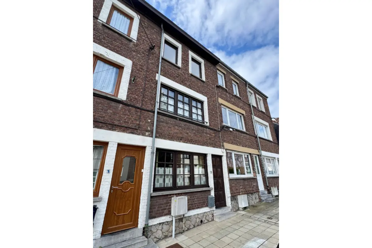 Maison à vendre à Jumet 6040 135000.00€ 3 chambres 90.00m² - annonce 733581