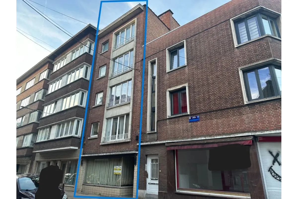 Immeuble mixte à vendre à Charleroi 6000 480000.00€ 9 chambres 270.00m² - annonce 733642