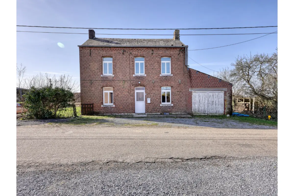 Maison à vendre à Sautin 6470 106000.00€ 2 chambres 153.00m² - annonce 733334
