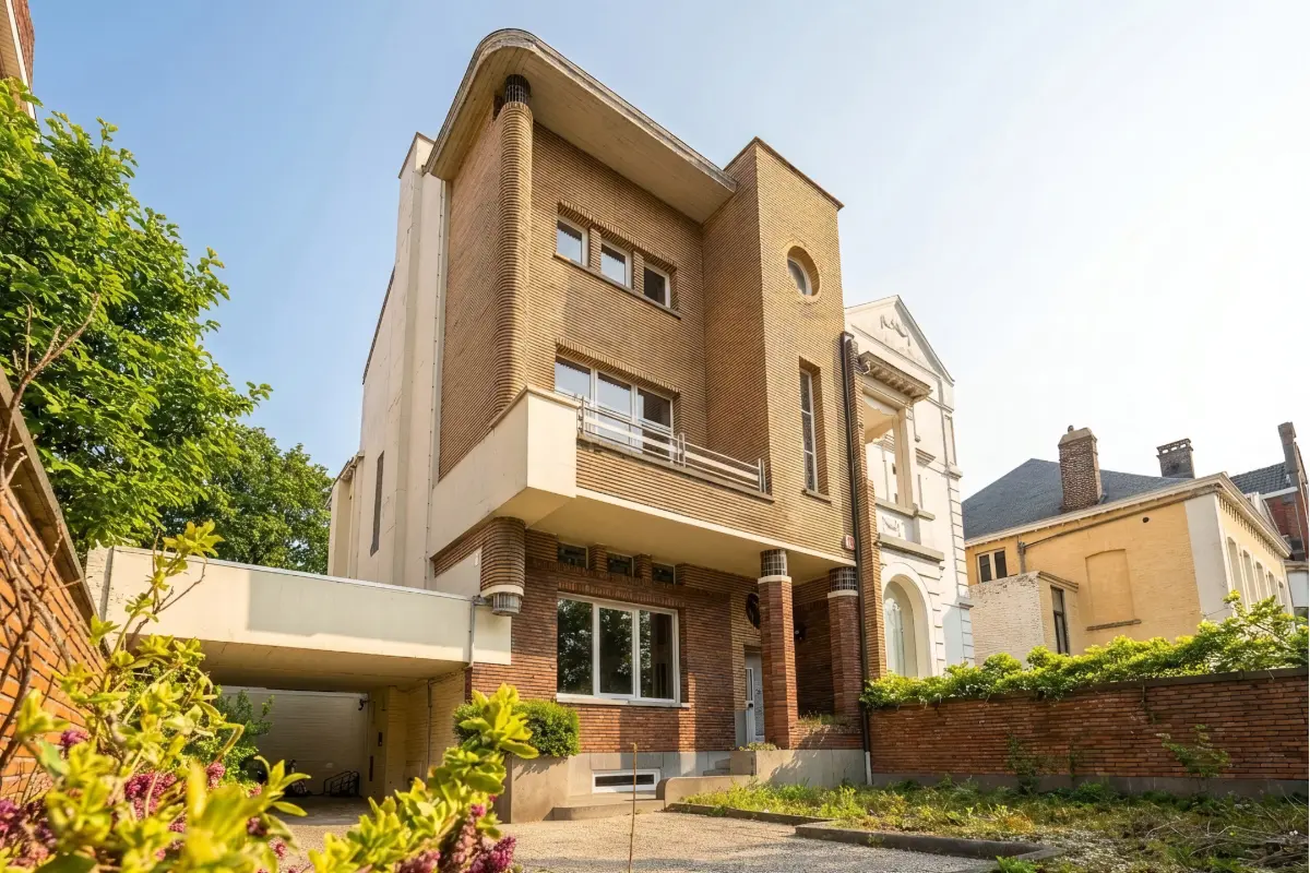 Maison de maître à vendre à Tournai 7500 620000.00€ 5 chambres 240.00m² - annonce 733659