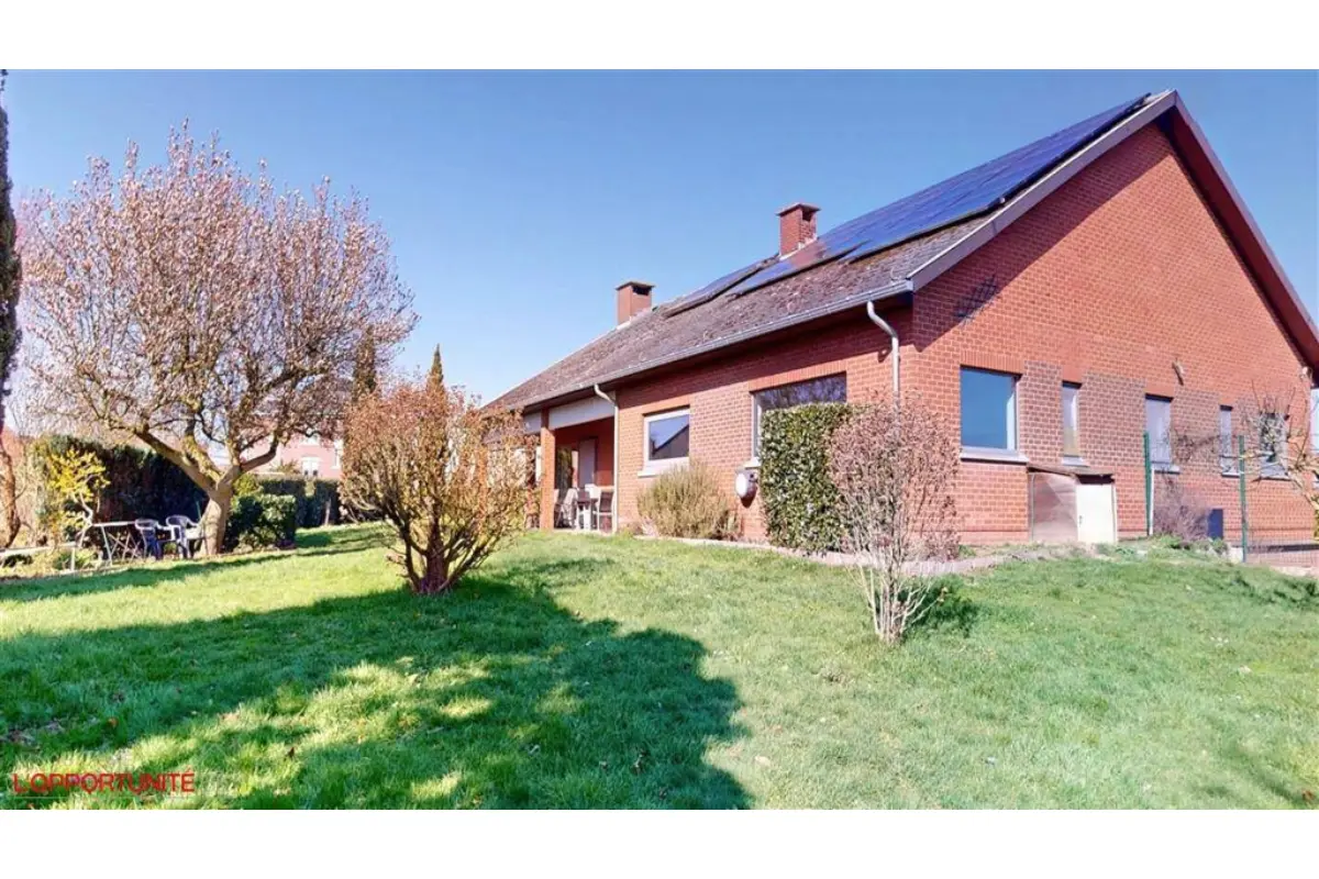 Maison à vendre à La Louvière 7100 419000.00€ 5 chambres 200.00m² - annonce 733554