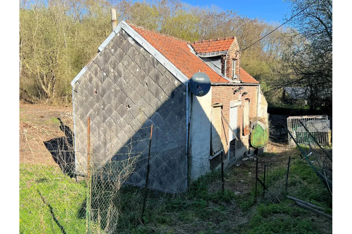 Maison à vendre à Courcelles 6180 20000.00€ 1 chambres 60.00m² - annonce 733775